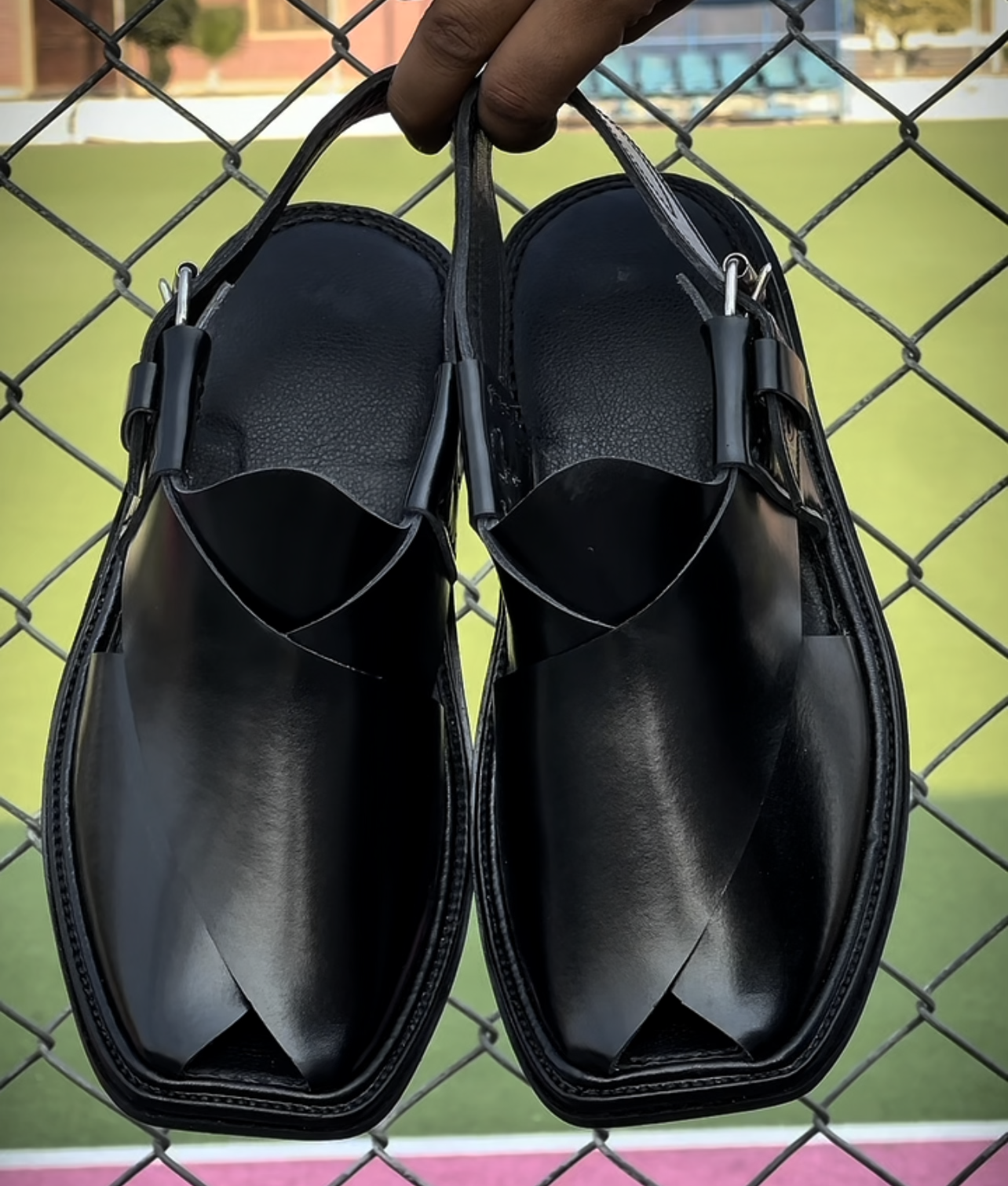 Golti Chappal Black & Brown & Mastered